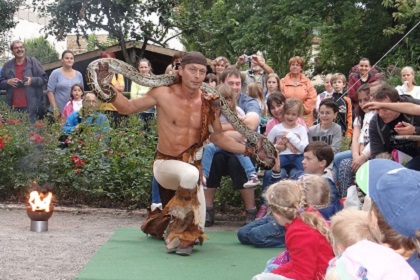 Feuershow Robaria mit Kindershow in Sachsen